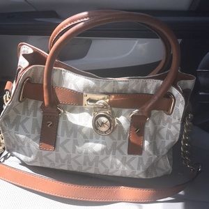MIchael Kors Purse
